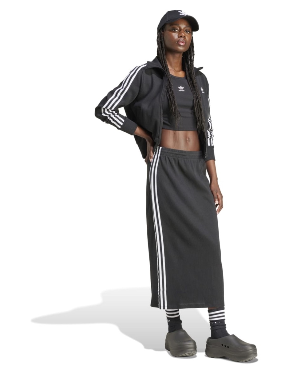 Playera manga corta Adidas Originals Ess Rib Tee cuello redondo para mujer