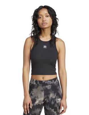 Playera Adidas Originals cuello redondo para mujer