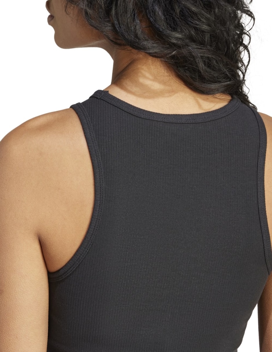 Playera Adidas Originals cuello redondo para mujer