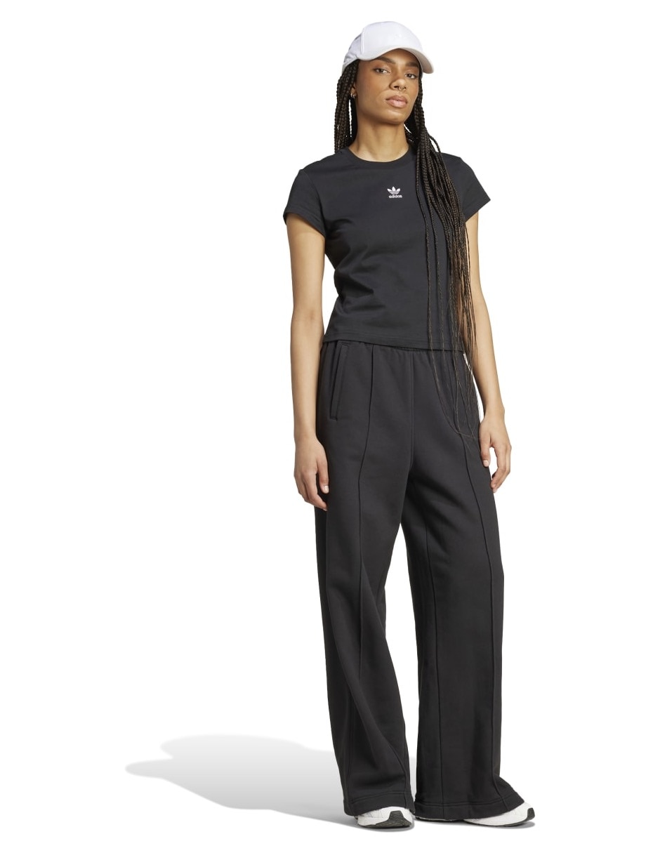 Playera manga corta Ess Slim Tee cuello redondo para mujer 2