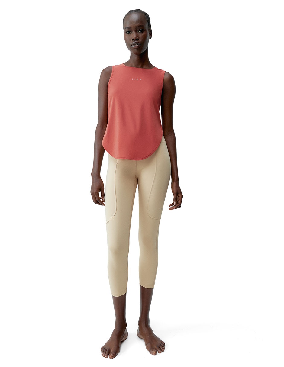Playera Born cuello redondo para mujer