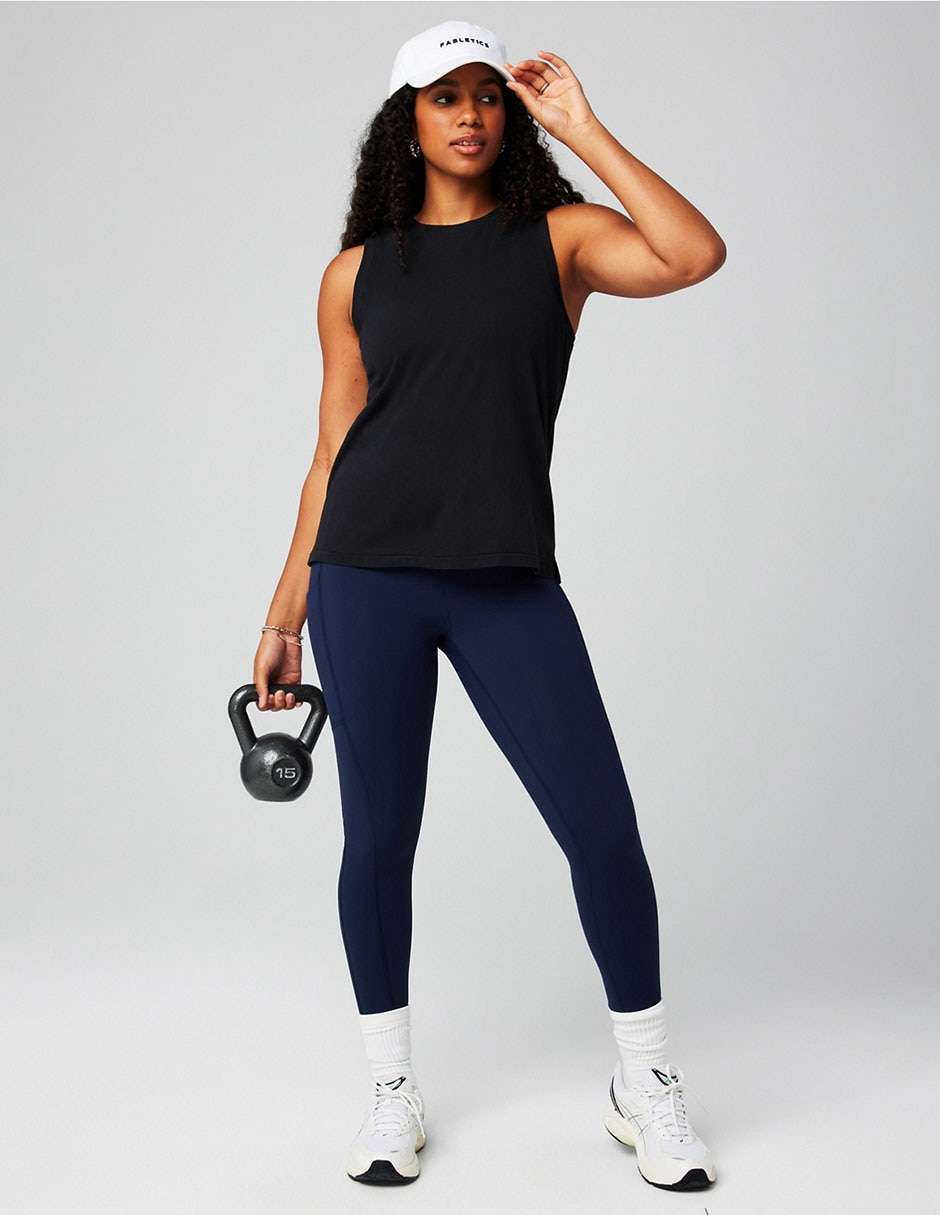 Playera cuello redondo para mujer