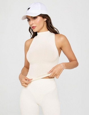 Playera cuello alto para mujer