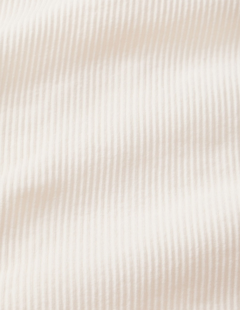Playera cuello alto para mujer