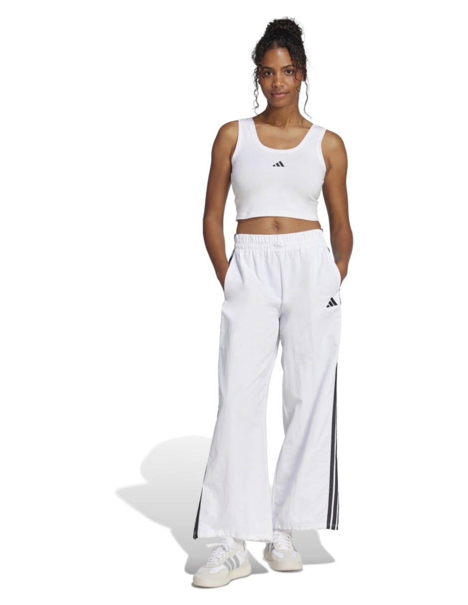 Playera Essentials cuello redondo para mujer 5