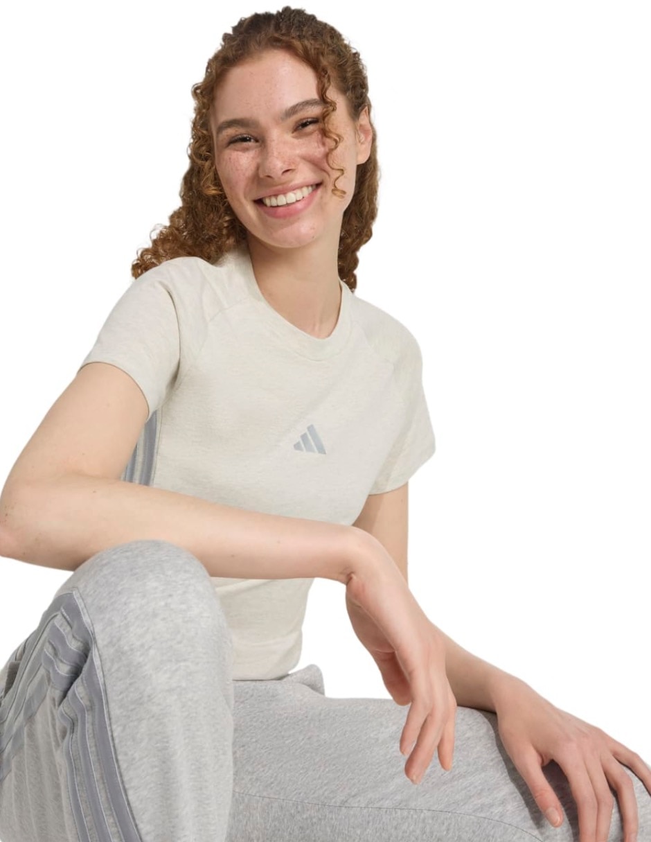 Playera manga corta Adidas Sportswear Seasonals cuello redondo para mujer