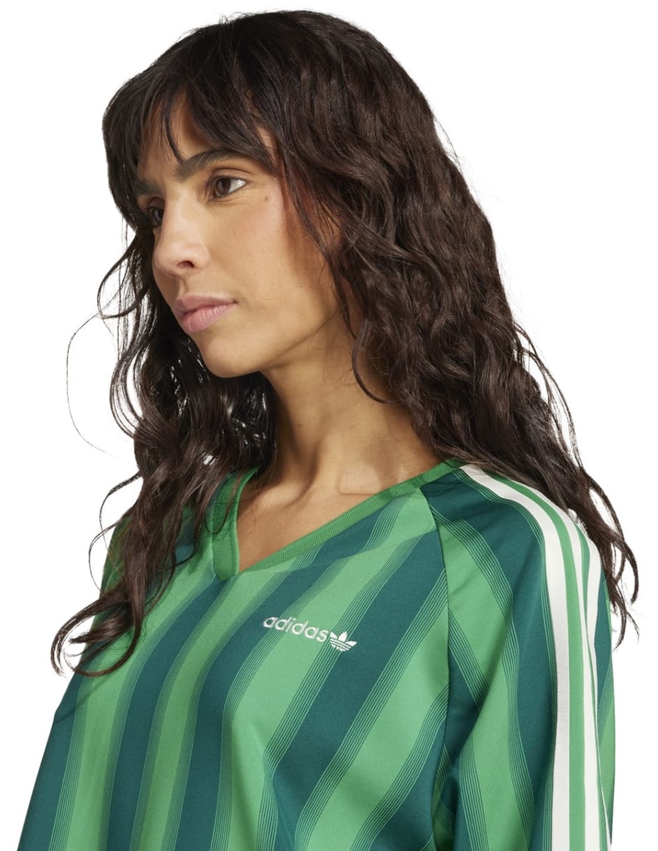 Playera manga corta cuello v para mujer 4
