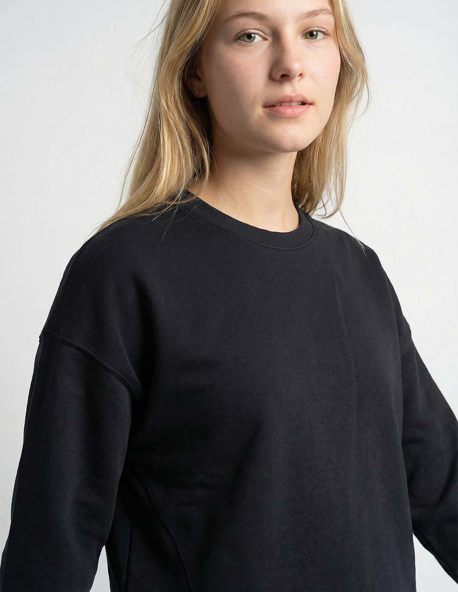Playera manga larga cuello redondo para mujer 9