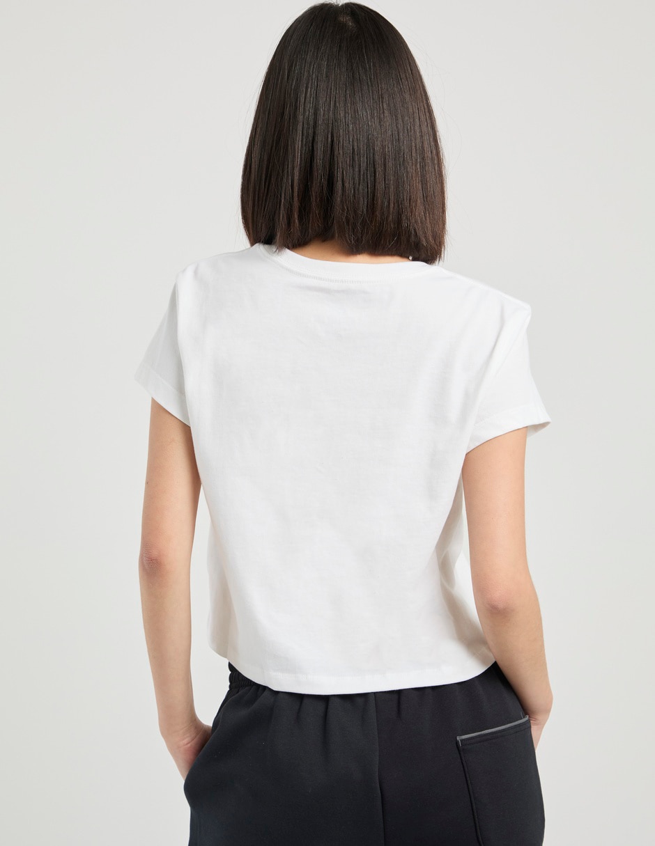 Playera manga corta cuello redondo para mujer 11