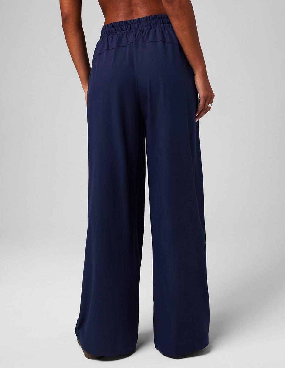 Pantalón easy pant Fabletics amplio para mujer