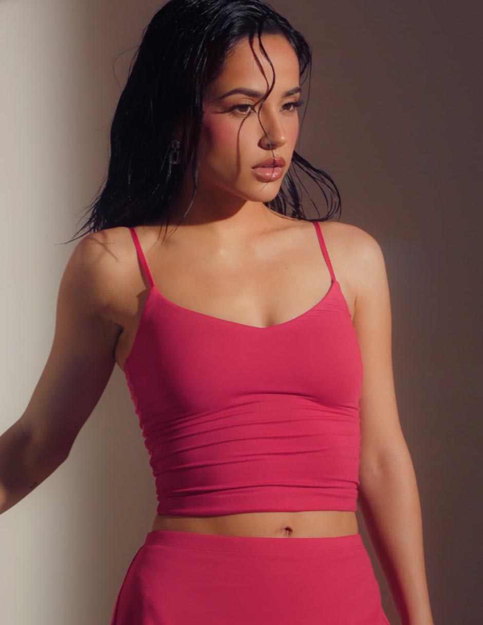 Playera Fabletics Becky G para mujer