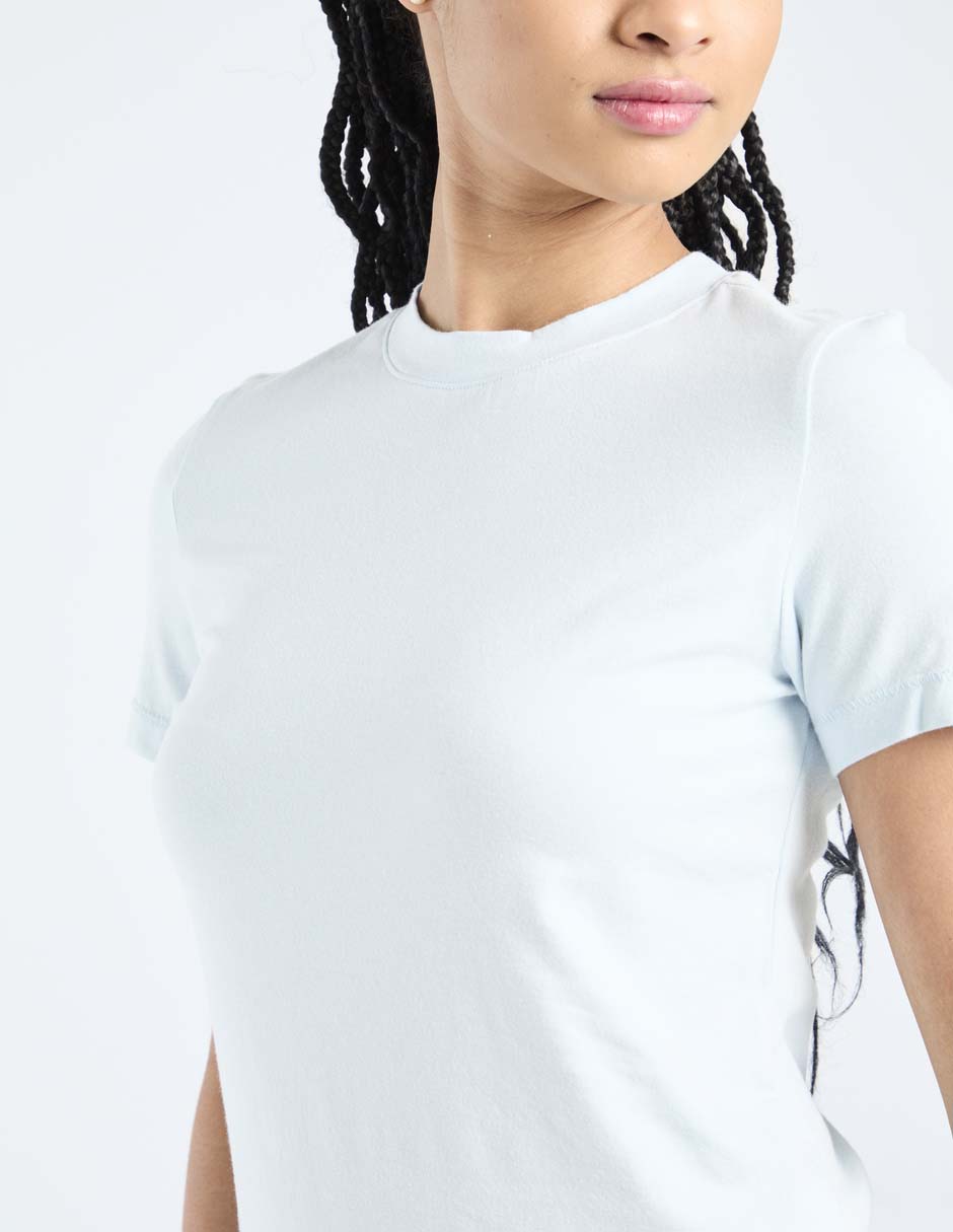 Playera manga corta cuello redondo para mujer 7