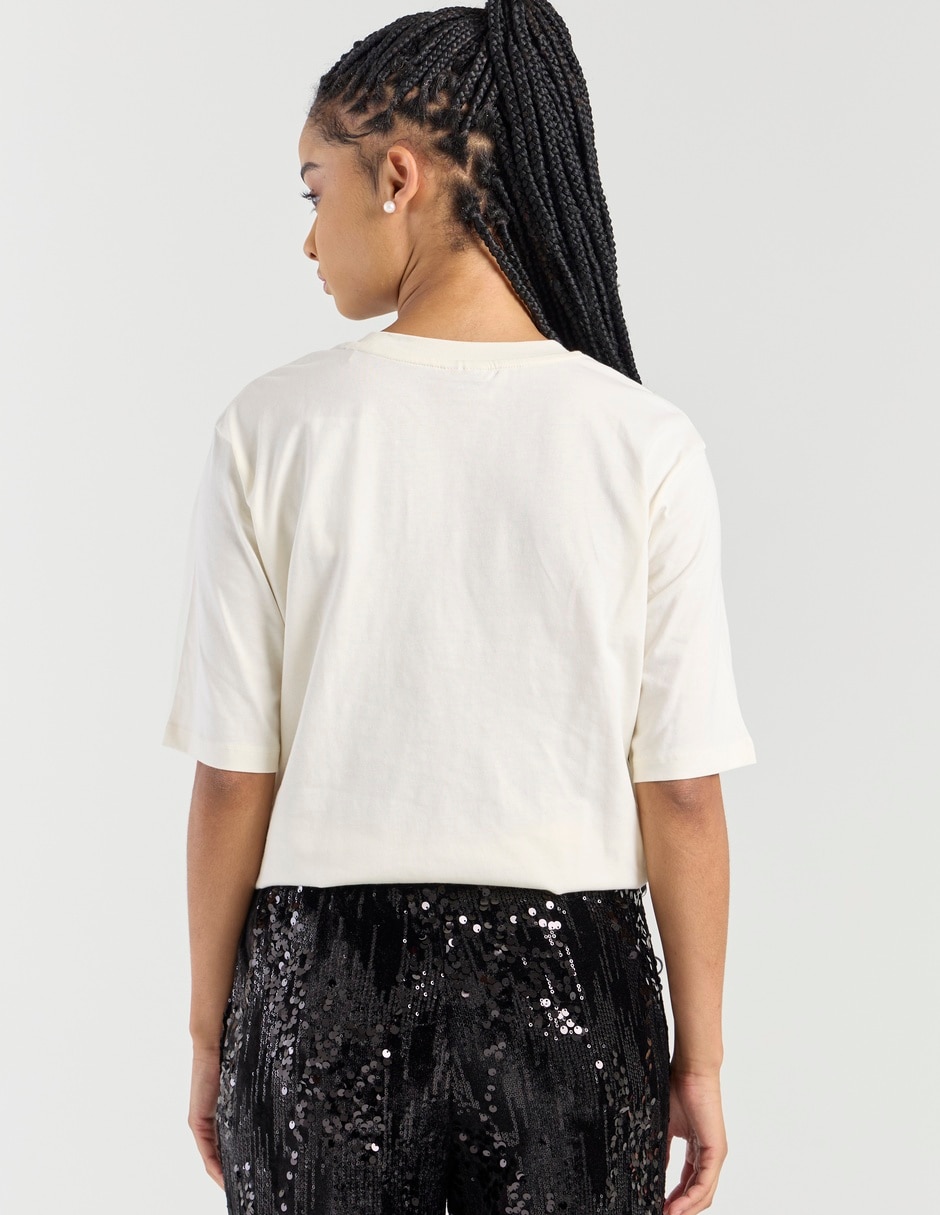 Playera manga corta cuello redondo para mujer 2