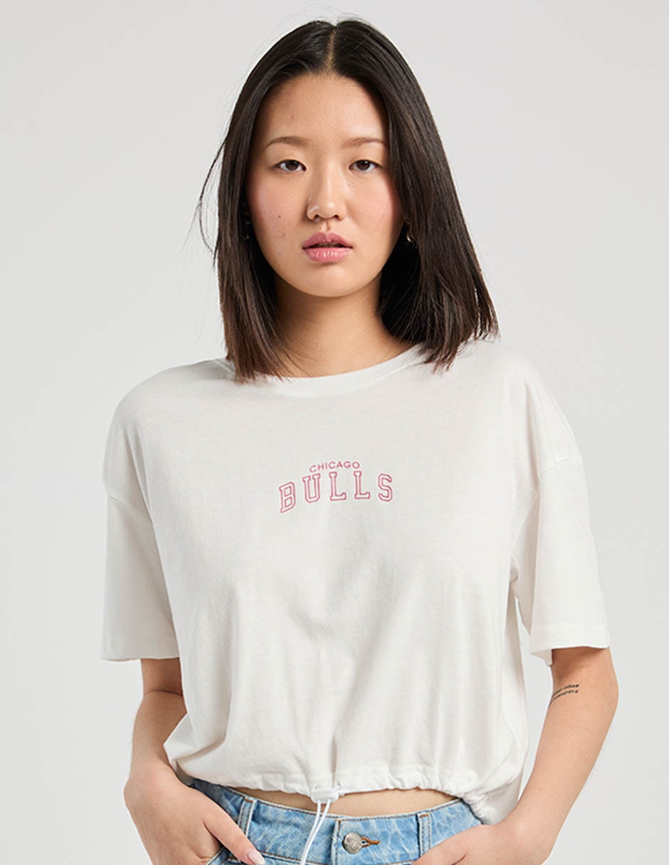Playera manga corta Chicago Bulls cuello redondo para mujer Playera manga corta Chicago Bulls cuello redondo para mujer