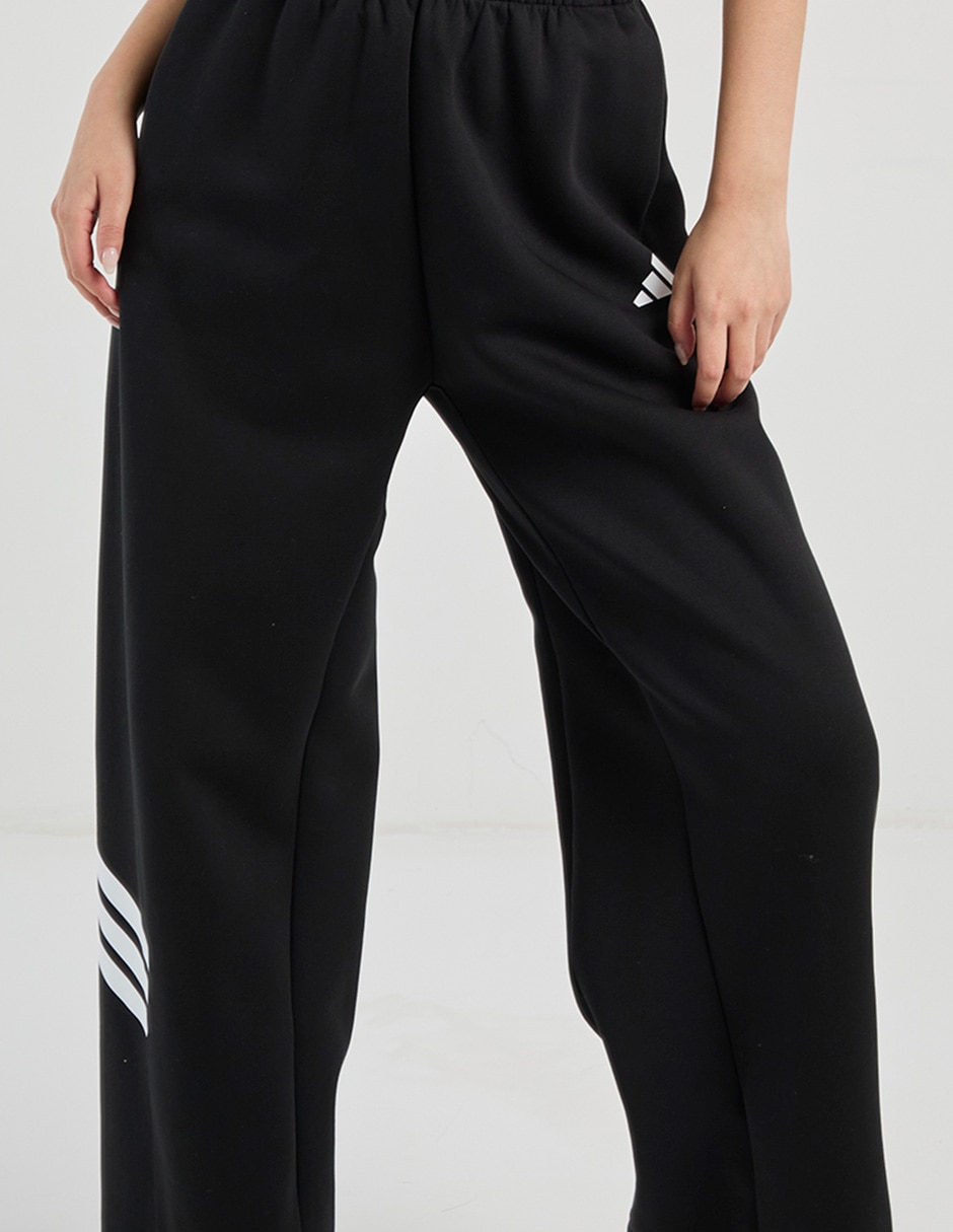 Pantalón Adidas Sportswear amplio para mujer