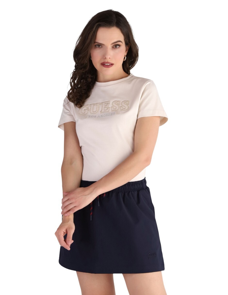 Playera manga corta Guess cuello redondo para mujer