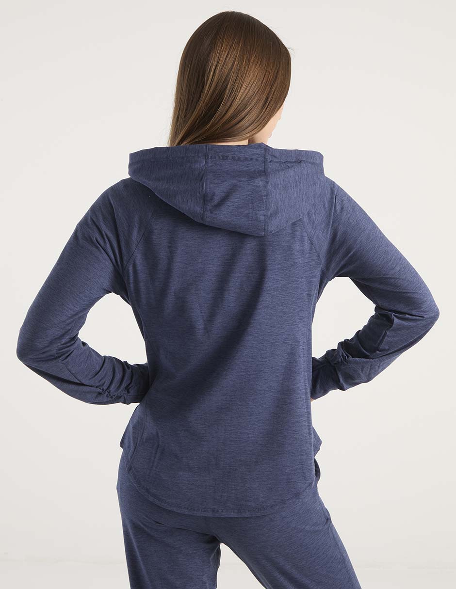 Sudadera con capucha y bolsa para mujer 11