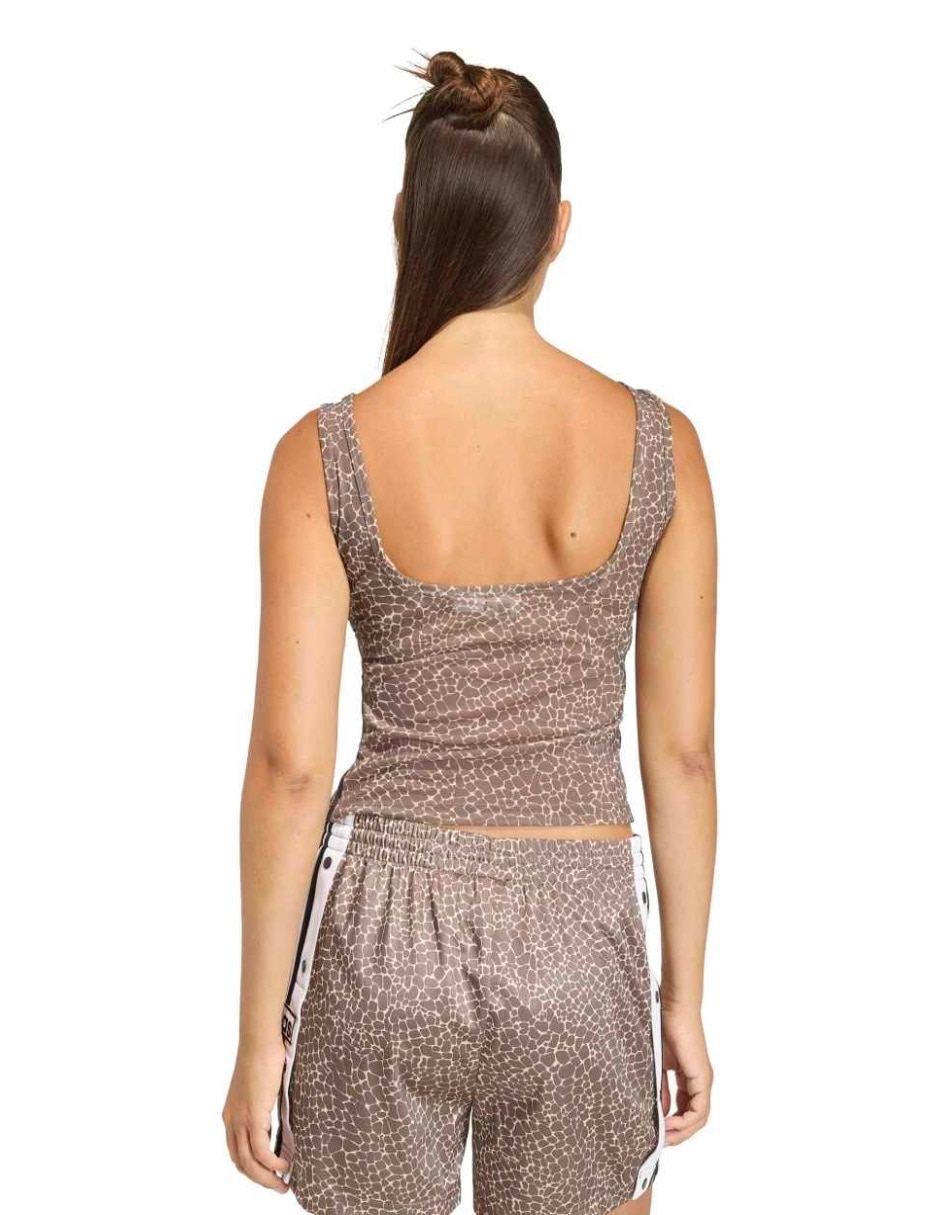 Playera tank Aop Tank Top cuello cuadrado para mujer 3