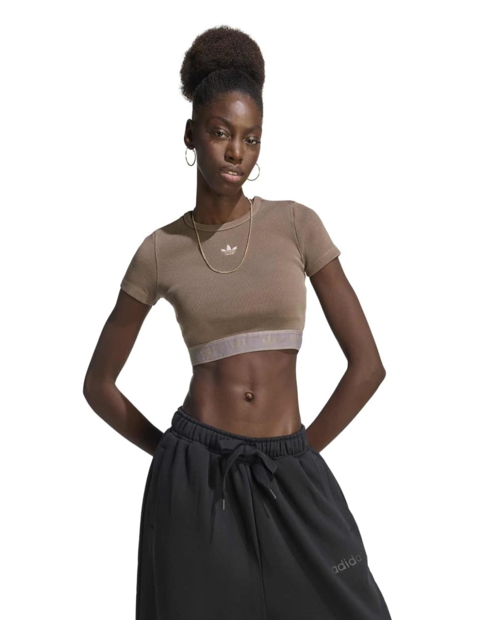 Playera manga corta cuello redondo para mujer Playera manga corta cuello redondo para mujer
