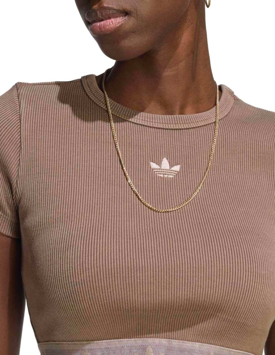 Playera manga corta cuello redondo para mujer 5