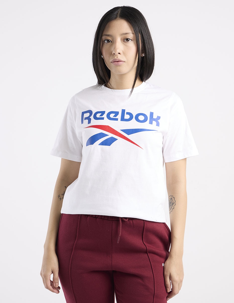 Playera manga corta Reebok cuello redondo para mujer