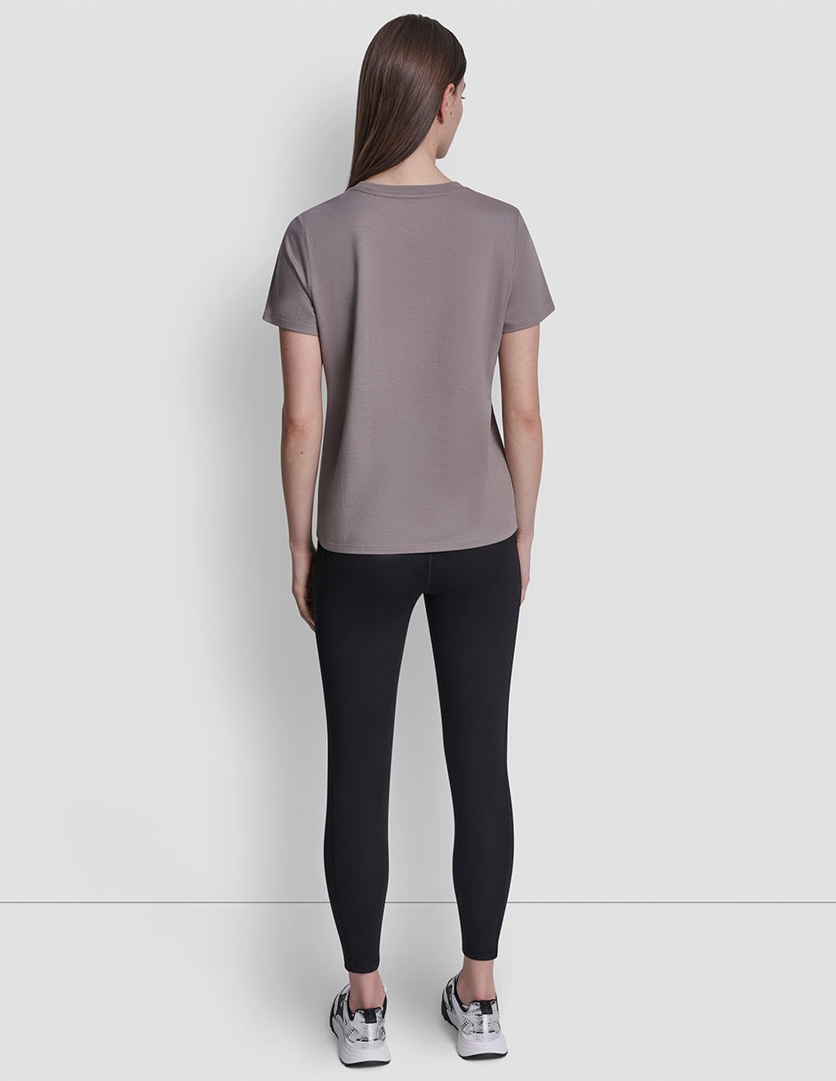 Playera manga corta cuello redondo para mujer 10