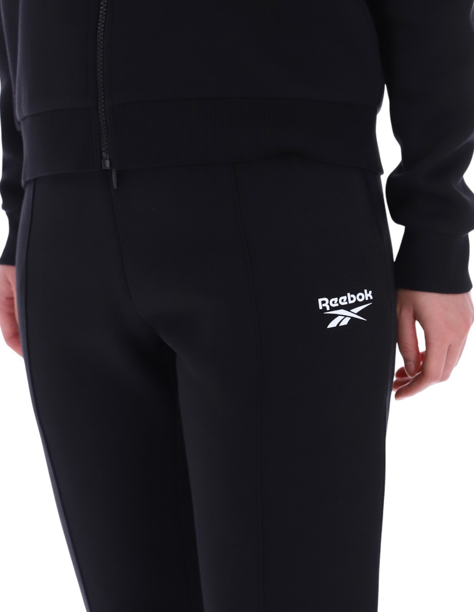 Pants regular Reebok Brielle Pintuck con agujeta para mujer