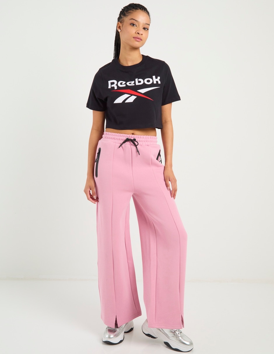 Playera manga corta Reebok cuello redondo para mujer
