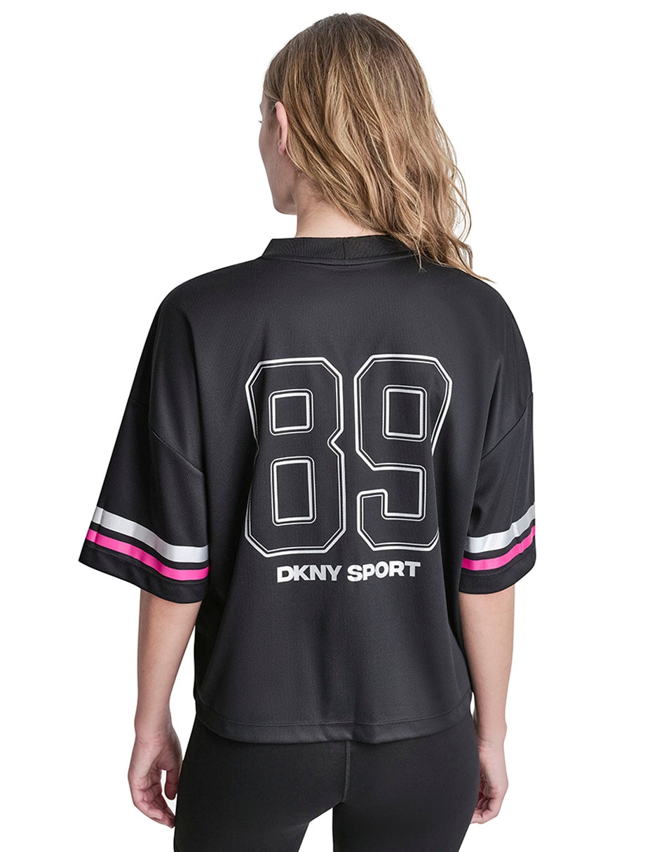 Playera manga al codo cuello V para mujer 3