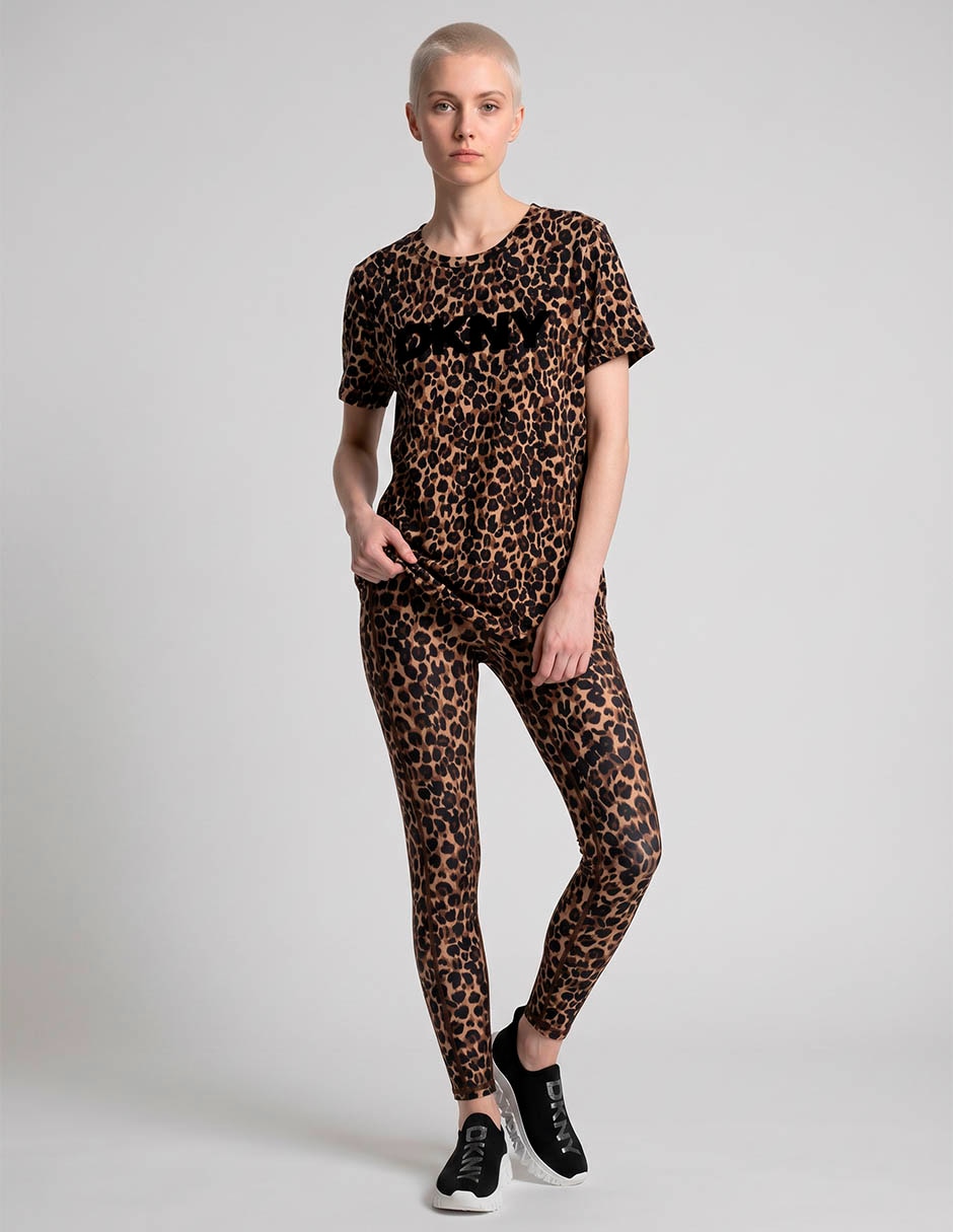 Playera manga corta para mujer 3