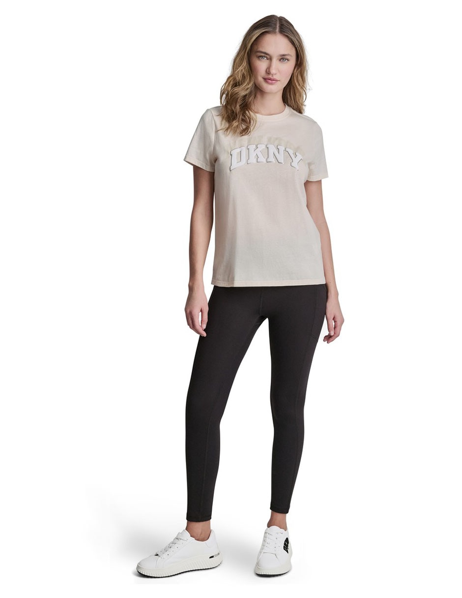 Playera cuello redondo para mujer 5