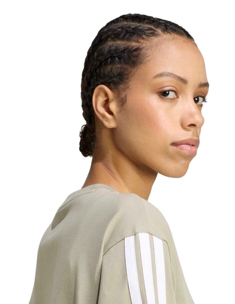 Playera manga corta Essentials cuello redondo mujer 5