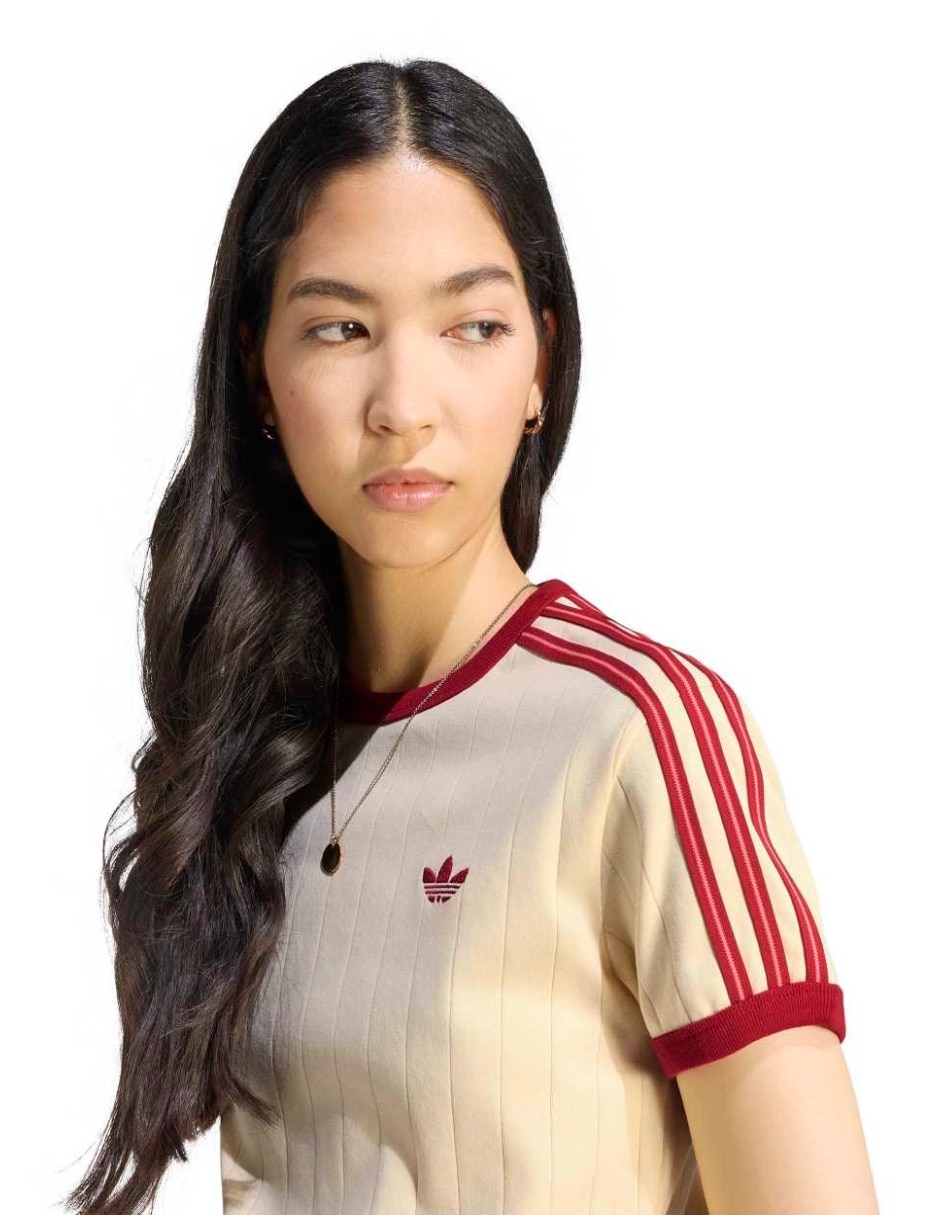 Playera manga corta Adicolor cuello redondo para mujer 2
