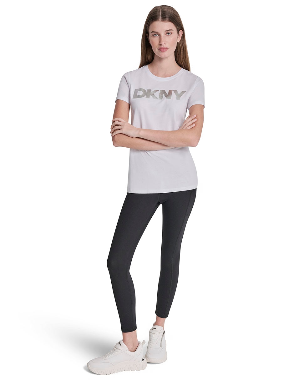 Playera manga corta cuello redondo para mujer