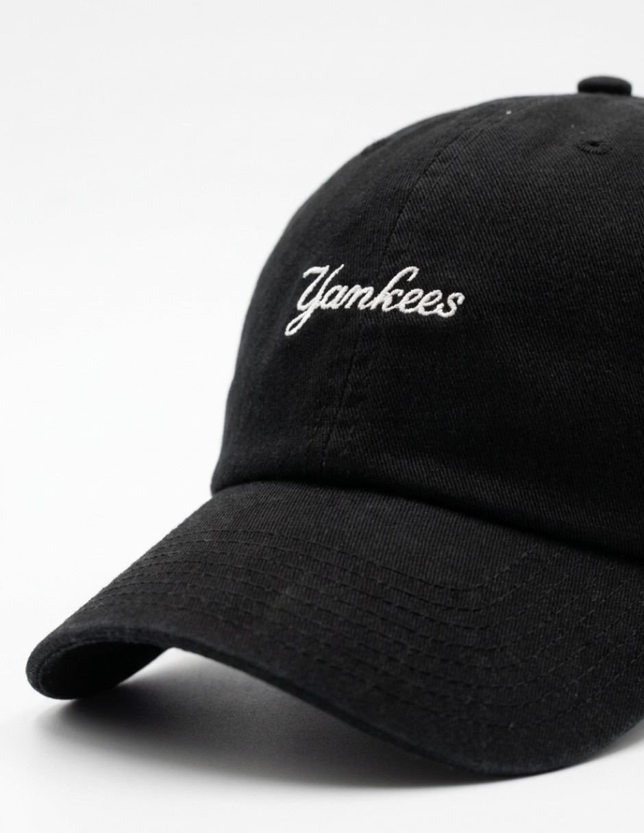 Gorra visera curva correa ajustable casual MLB New York Yankees para mujer 4