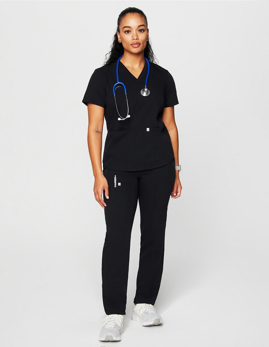 Playera manga corta Scrub cuello v mujer 5