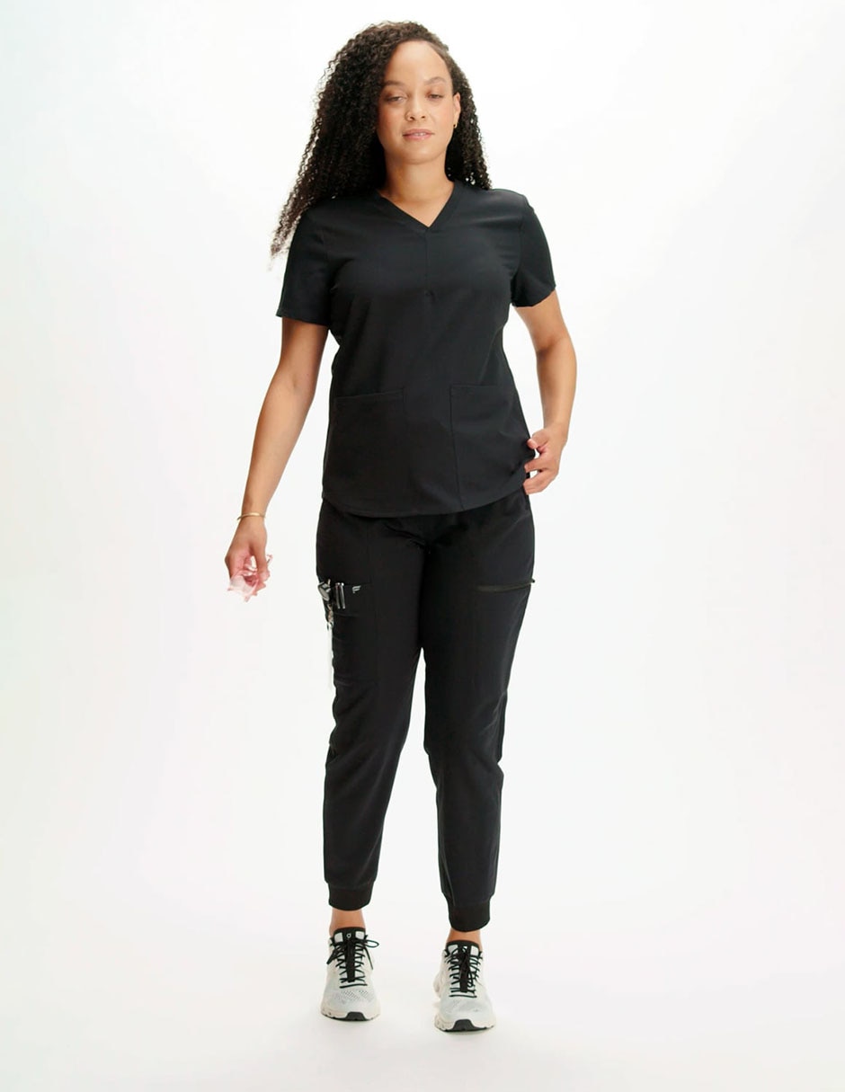 Playera manga corta Scrub cuello v mujer 6