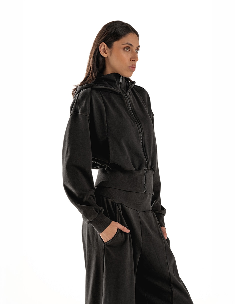 Playera manga larga urban pro collection cuello con escote para mujer 4